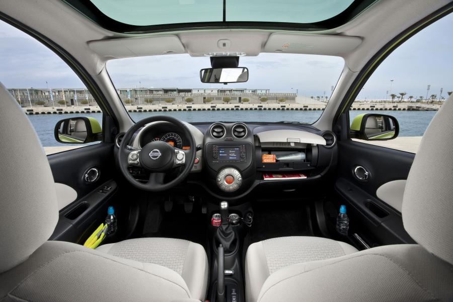  Nissan Micra 2010 года  (фото 18 из 70)